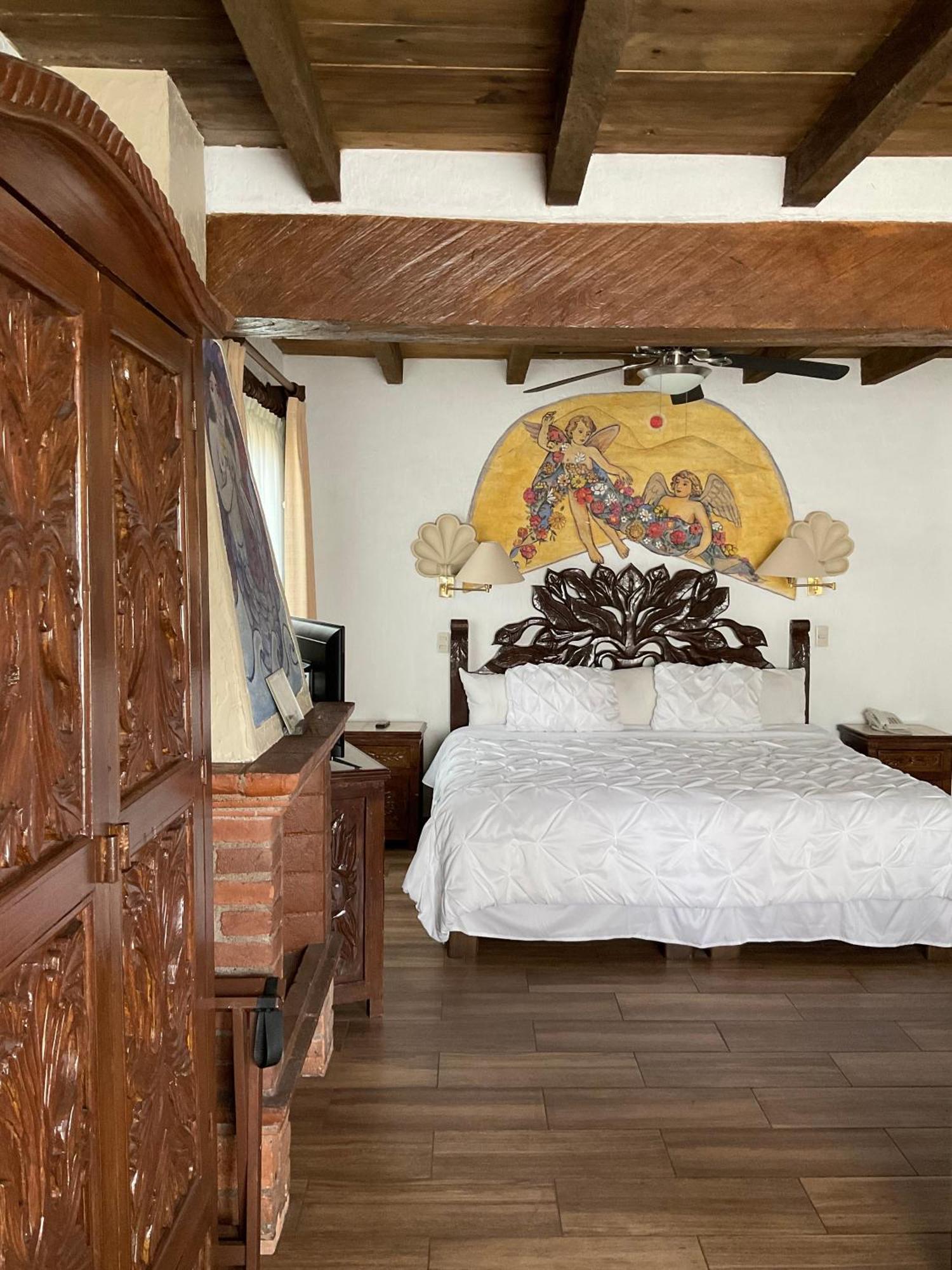 Villa San Jose Hotel & Suites Morelia Kültér fotó