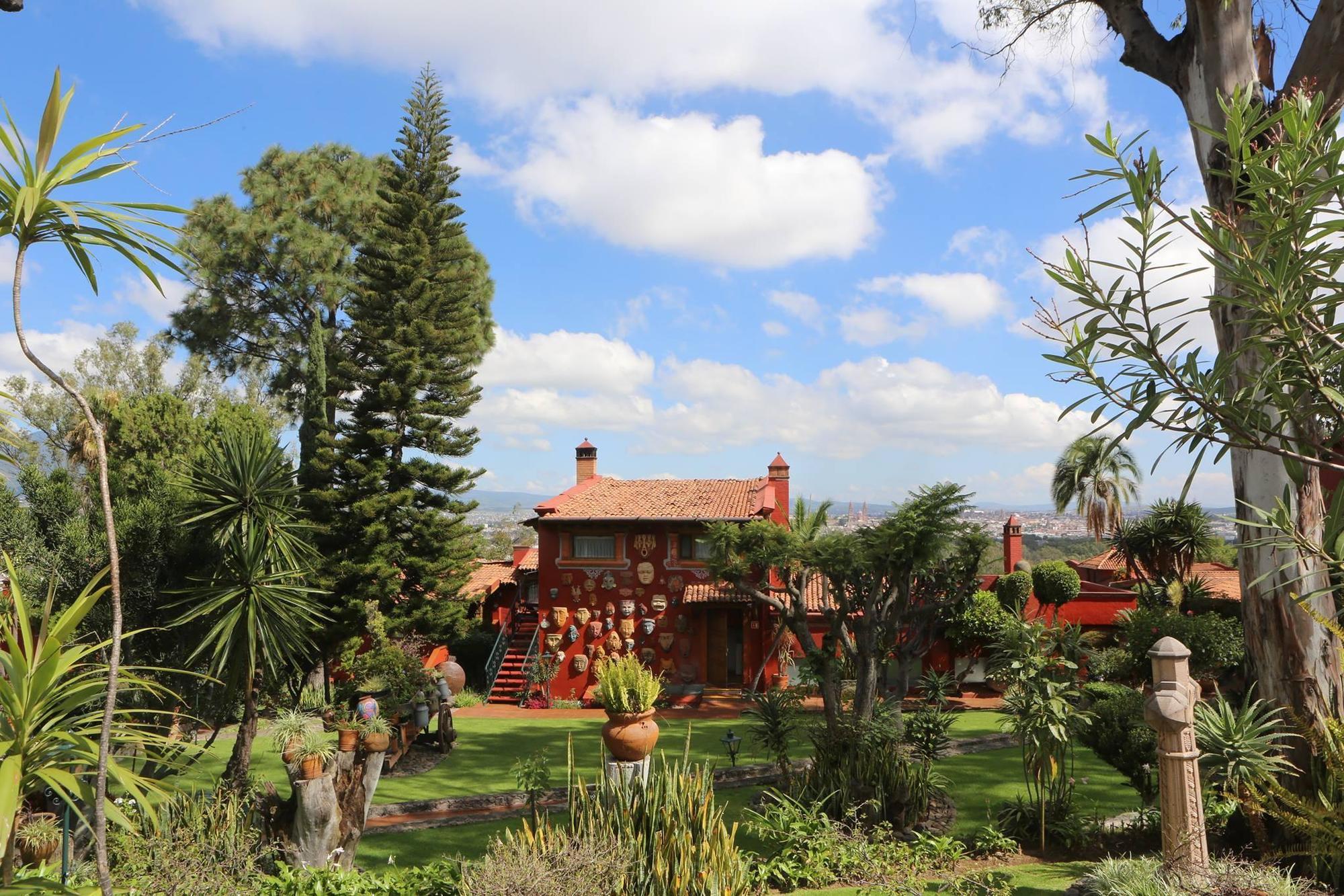 Villa San Jose Hotel & Suites Morelia Kültér fotó